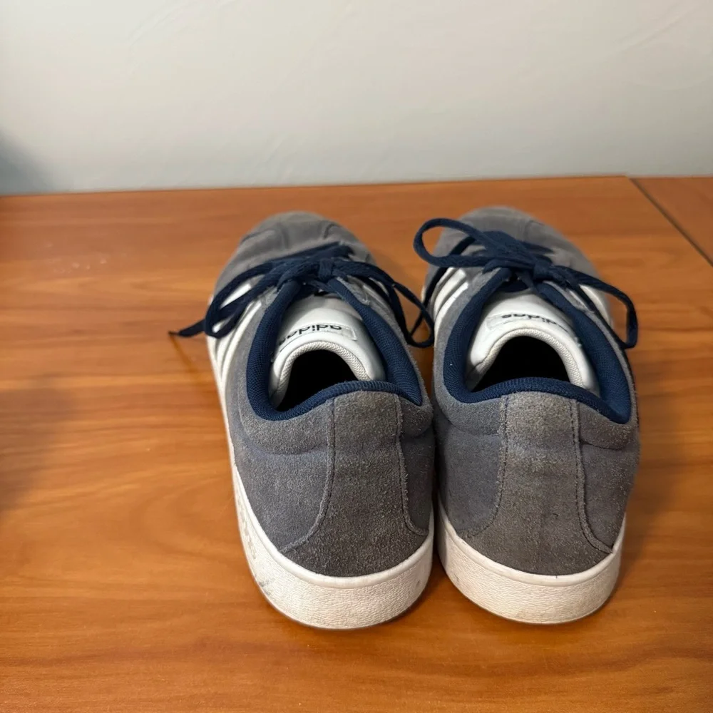 adidas Men's VL Court 2.0 Grey Classic Suede Sneaker DA9854‎ Size 11.5